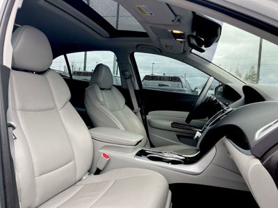 2017 Acura TLX w/Technology Package