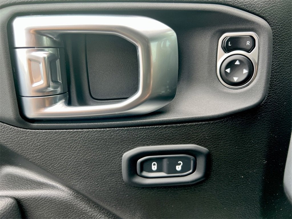 2024 Jeep Gladiator Mojave