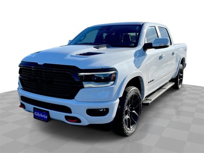 2020 RAM 1500 Laramie Crew Cab 4x4 5'7" Box