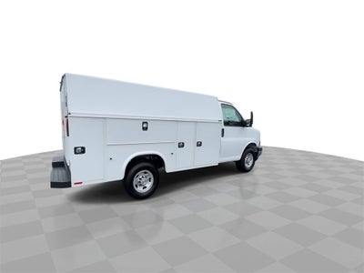2025 Chevrolet Express Cutaway 3500 1WT