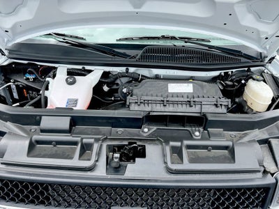 2025 Chevrolet Express Cutaway 3500 1WT