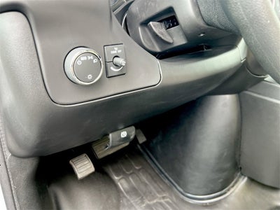 2025 Chevrolet Express Cutaway 3500 1WT