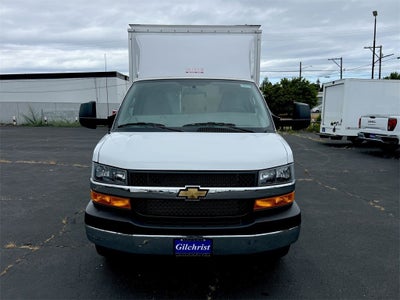 2025 Chevrolet Express Cutaway 3500 1WT