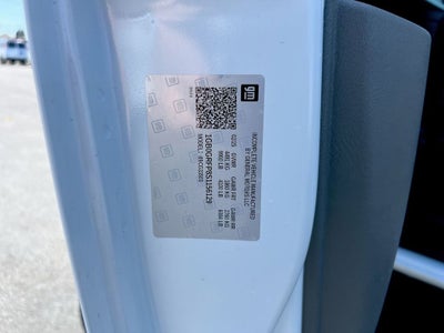 2025 Chevrolet Express Cutaway 3500 1WT