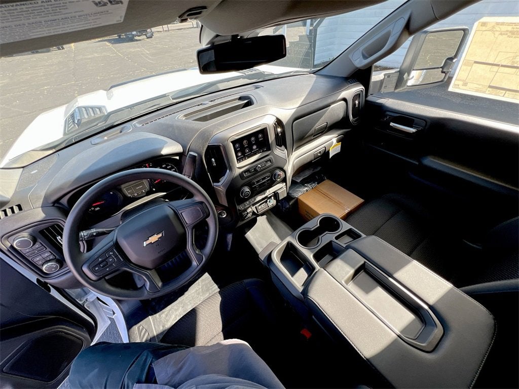 2025 Chevrolet Silverado 3500 HD Chassis Cab Work Truck