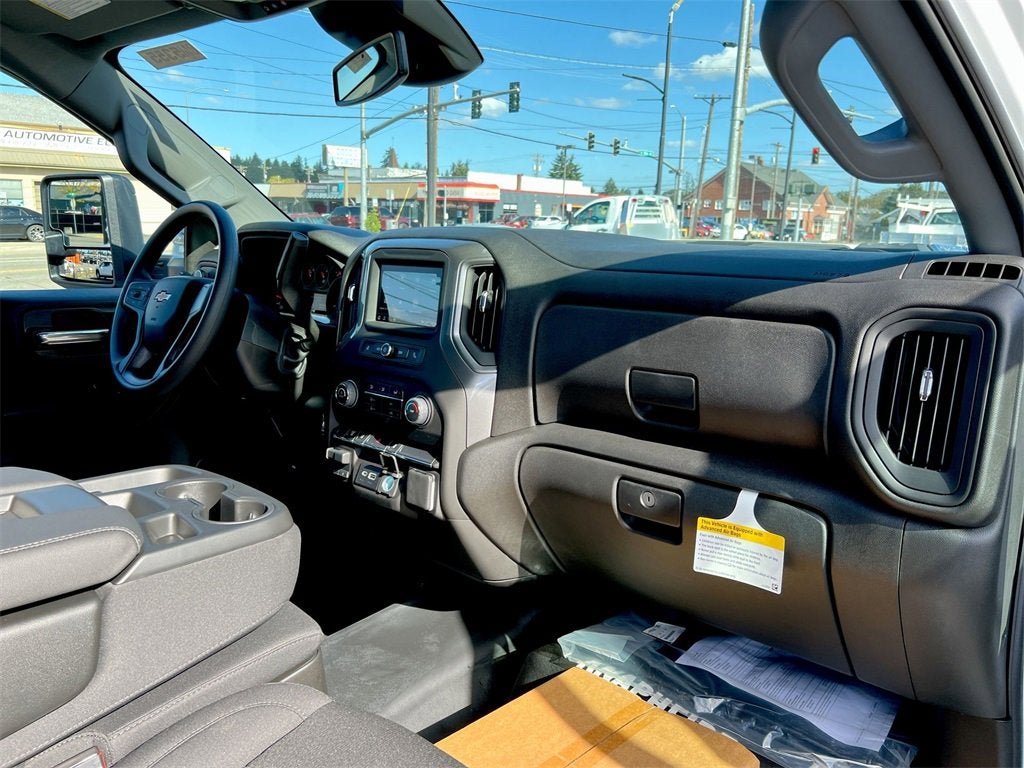 2025 Chevrolet Silverado 3500 HD Chassis Cab Work Truck