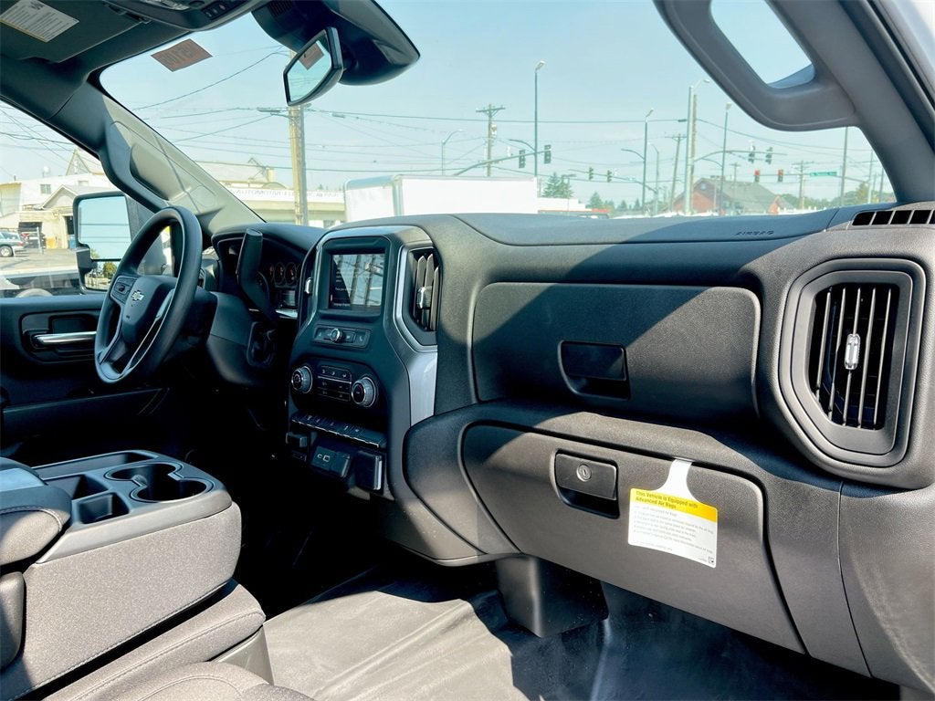 2025 Chevrolet Silverado 3500 HD Chassis Cab Work Truck