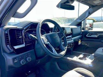 2025 Chevrolet Silverado 3500 HD LTZ