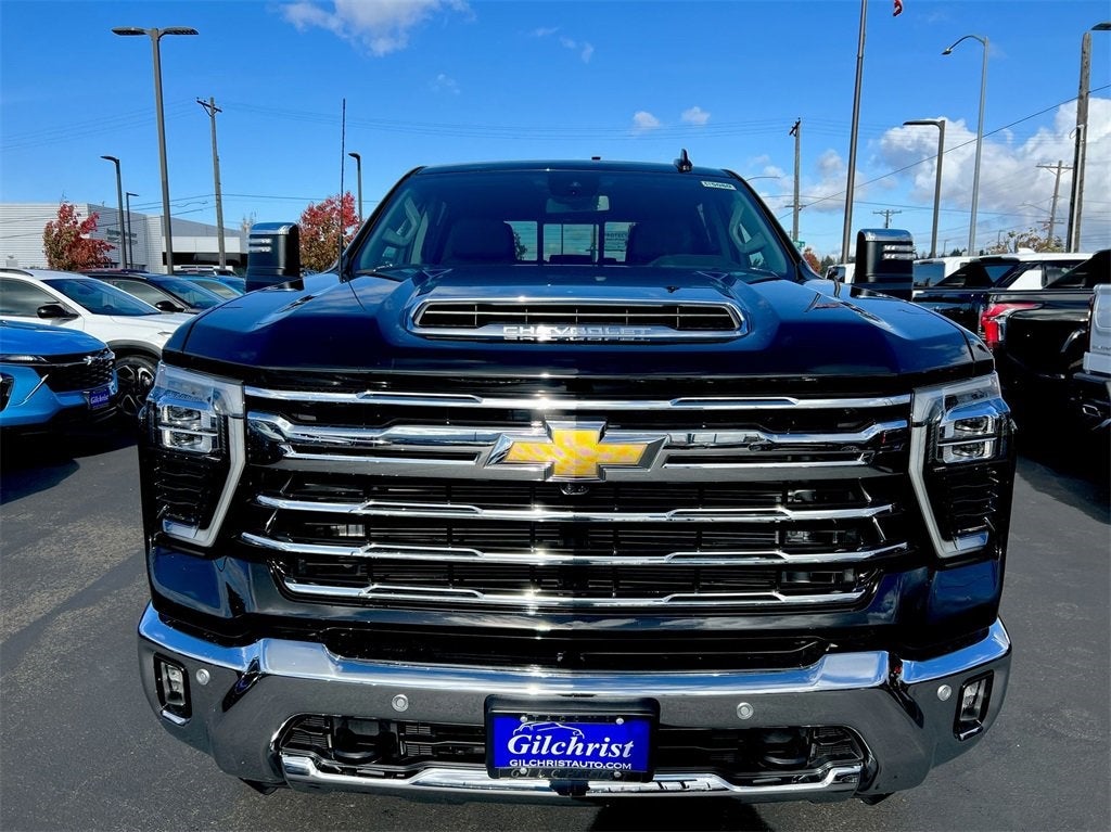 2025 Chevrolet Silverado 3500 HD LTZ