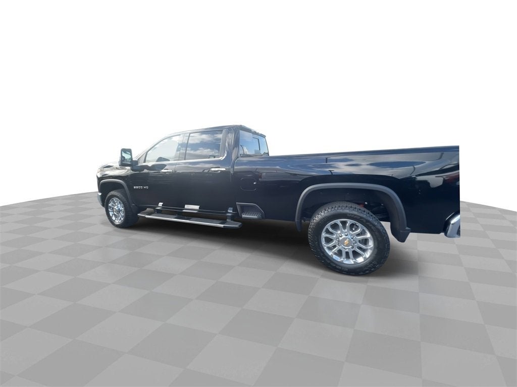 2025 Chevrolet Silverado 3500 HD LTZ