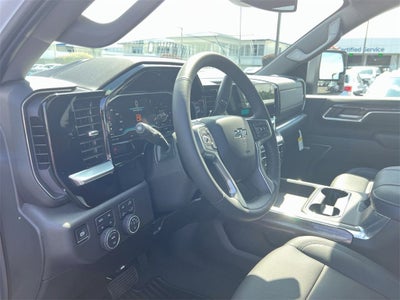 2025 Chevrolet Silverado 3500 HD LTZ