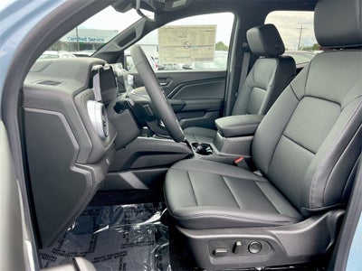 2025 Chevrolet Colorado WT/LT