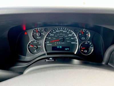 2025 GMC Savana Cutaway 3500 1WT