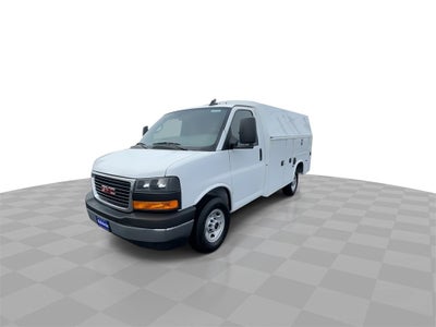 2025 GMC Savana Cutaway 3500 1WT