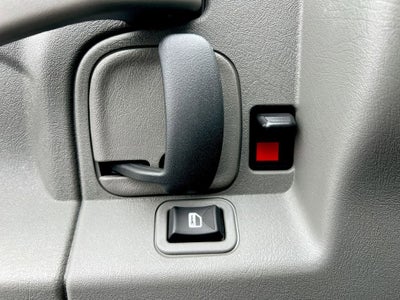 2025 GMC Savana Cutaway 3500 1WT