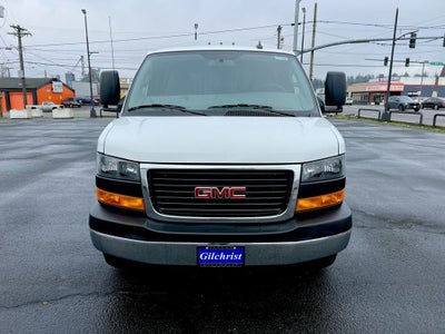 2025 GMC Savana Cutaway 3500 1WT