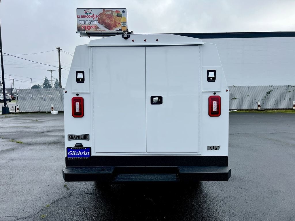 2025 GMC Savana Cutaway 3500 1WT