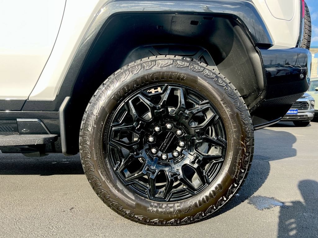 2025 GMC HUMMER EV SUV 2X