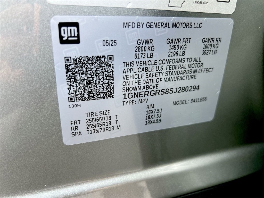 2025 Chevrolet Traverse LT