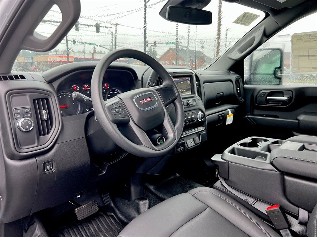 2025 GMC Sierra 2500 HD Pro