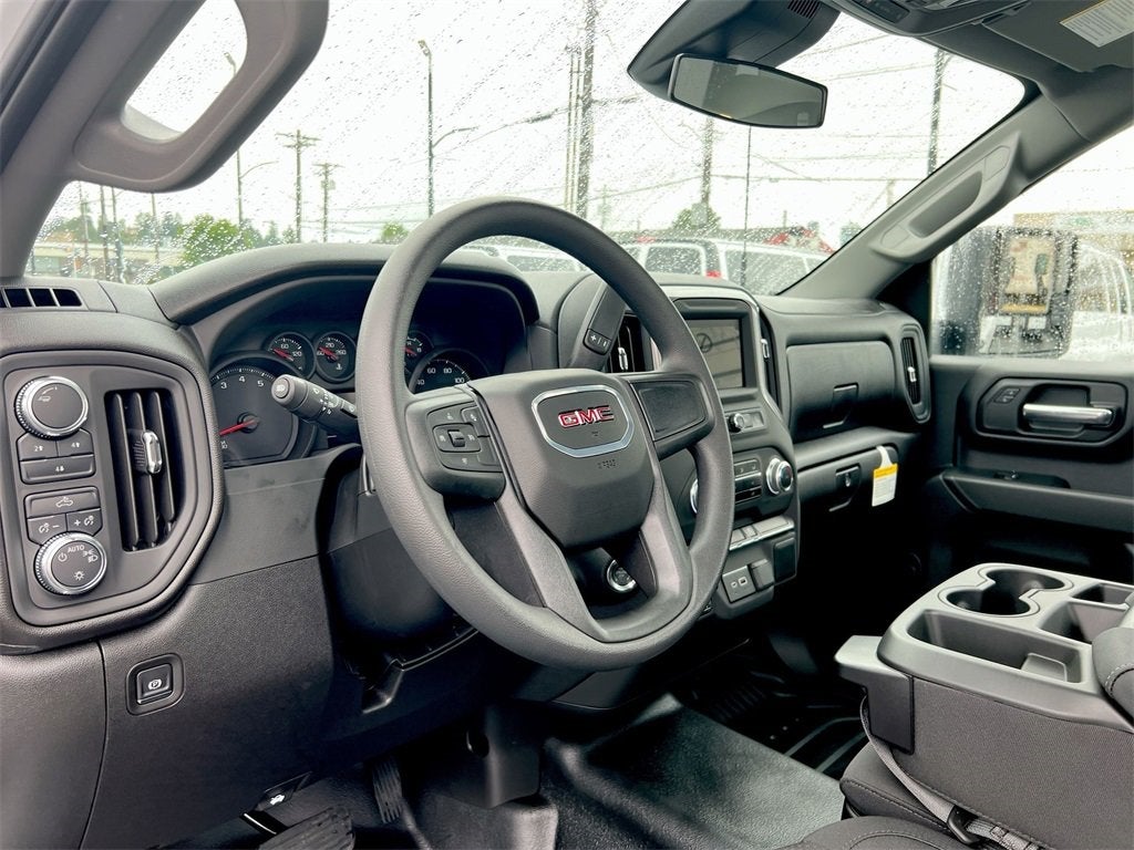 2025 GMC Sierra 3500 HD Pro