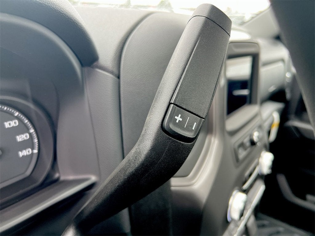 2025 GMC Sierra 3500 HD Pro