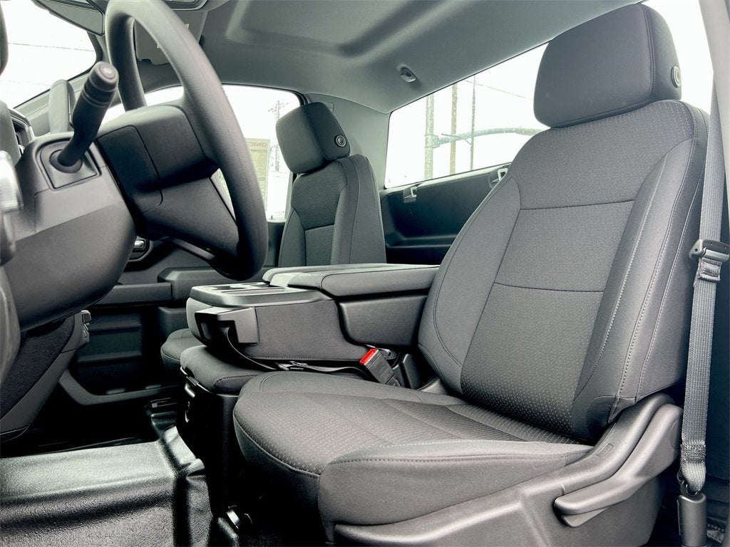 2025 GMC Sierra 3500 HD Pro