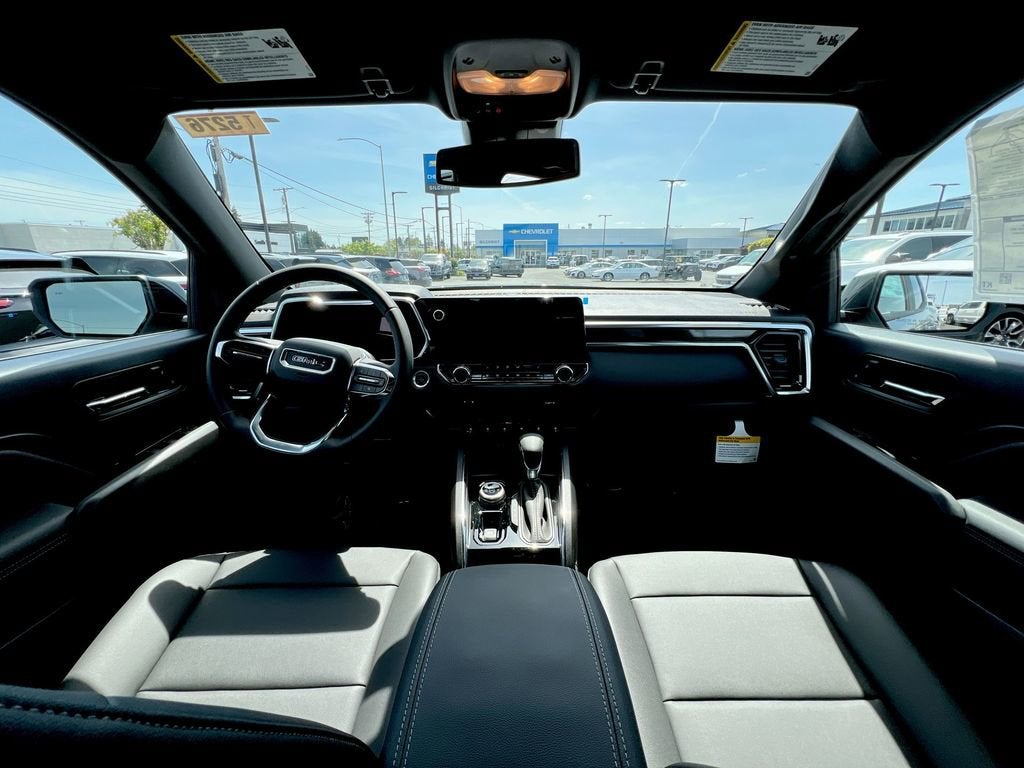 2025 GMC Canyon Elevation