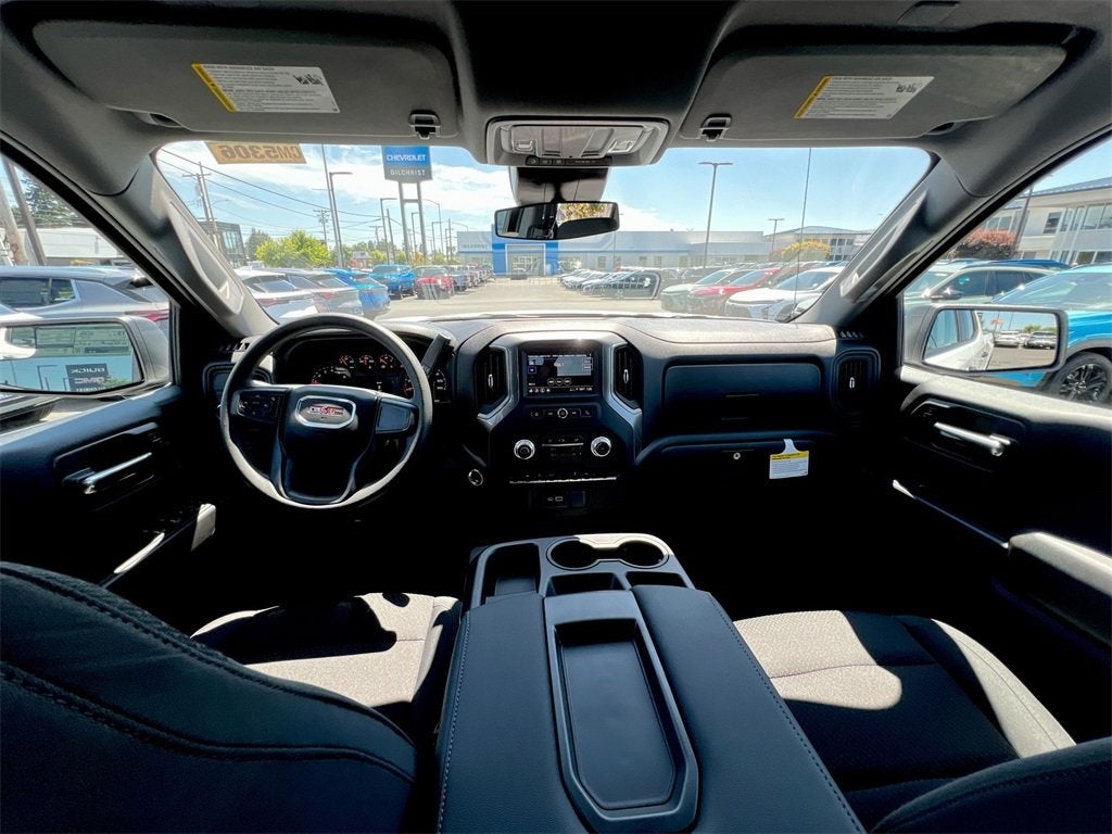 2025 GMC Sierra 1500 Pro