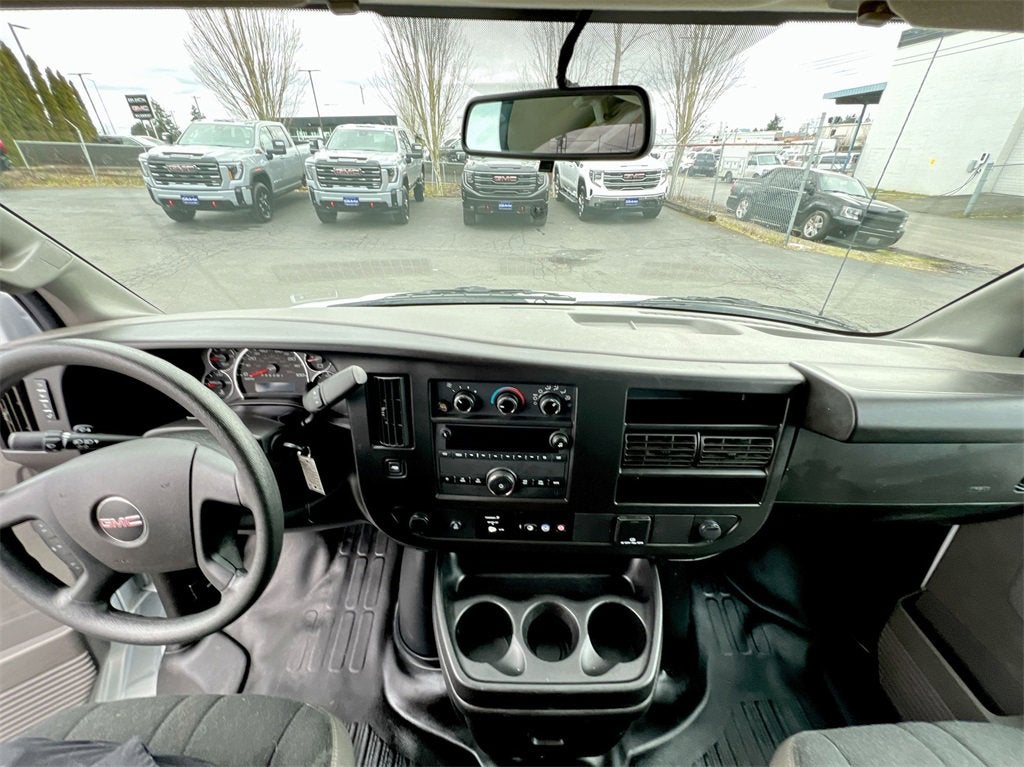 2022 GMC Savana Cargo 2500 Work Van