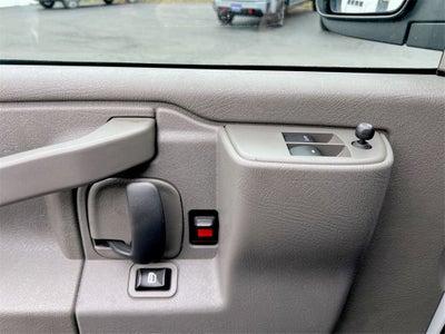 2022 GMC Savana Cargo 2500 Work Van