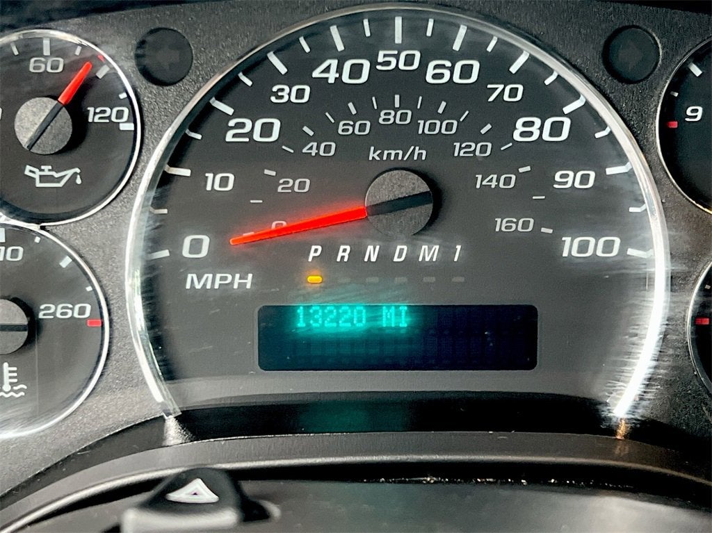 2022 GMC Savana Cargo 2500 Work Van