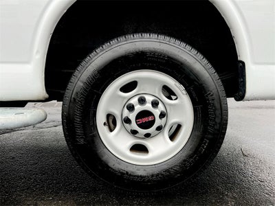 2022 GMC Savana Cargo 2500 Work Van