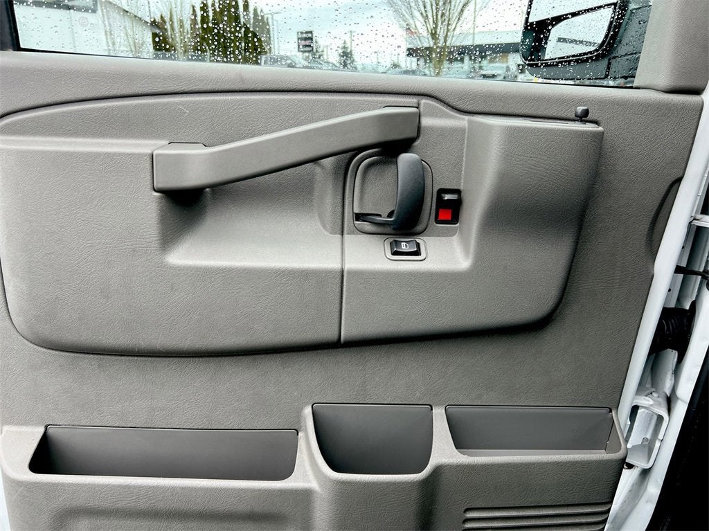 2022 GMC Savana Cargo 2500 Work Van