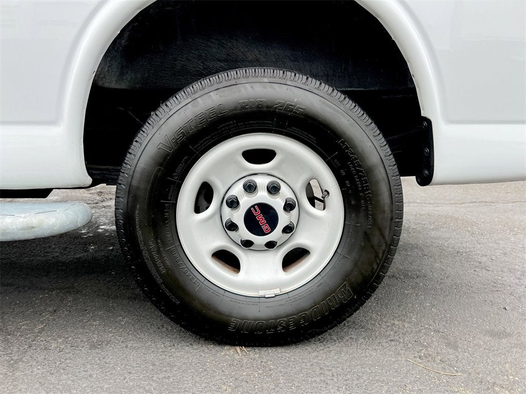 2022 GMC Savana Cargo 2500 Work Van