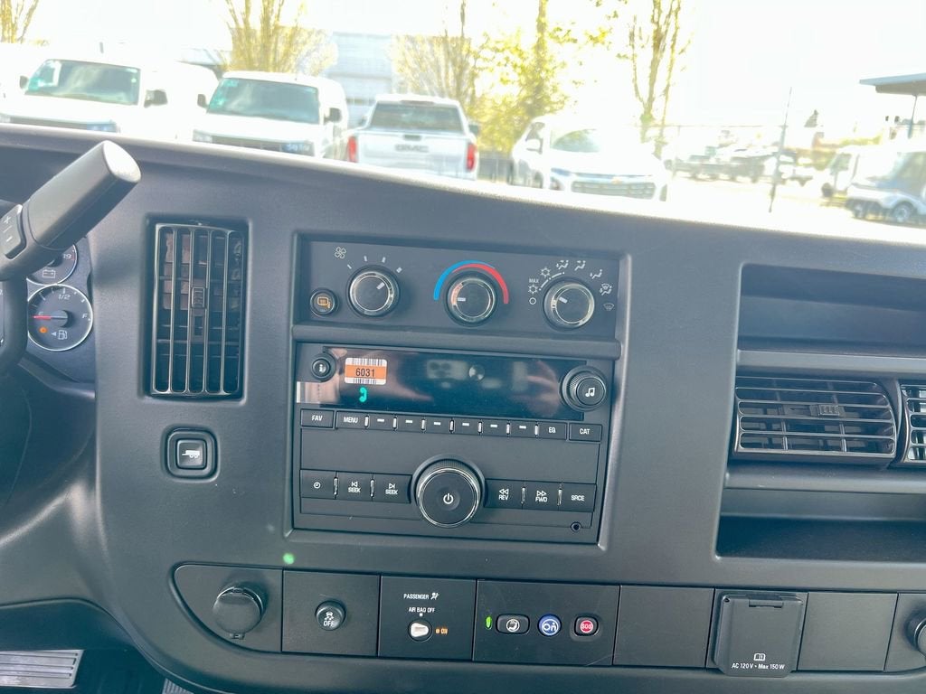 2025 GMC Savana Cargo Work Van