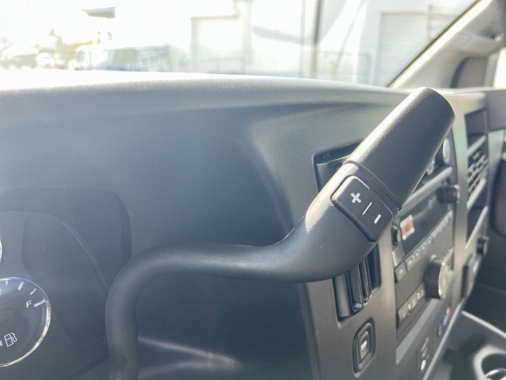 2025 GMC Savana Cargo Work Van