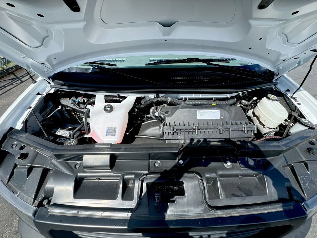 2025 GMC Savana Cargo Work Van