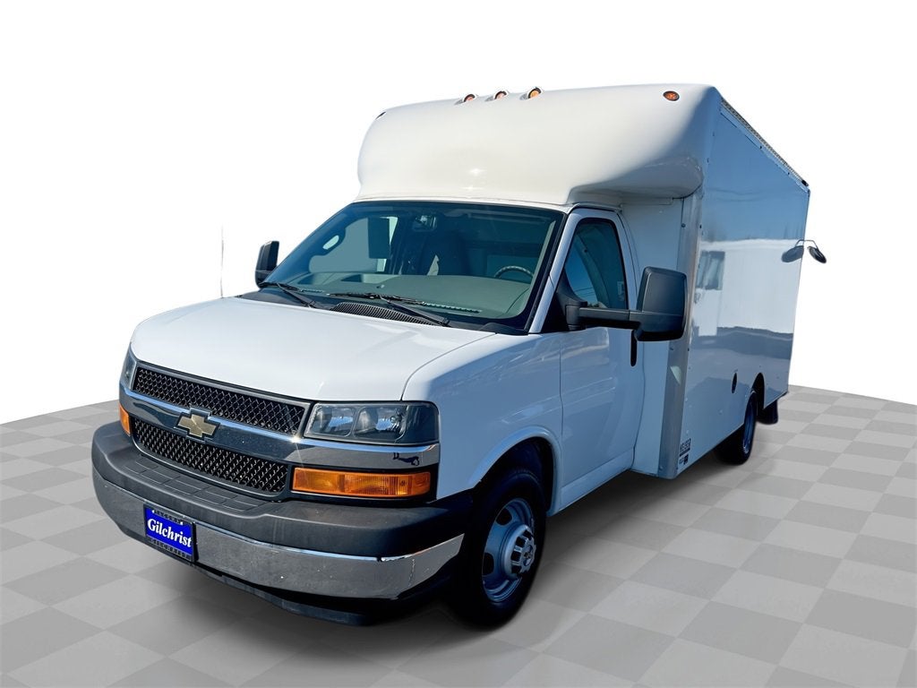 2017 Chevrolet Express Cutaway 3500 Work Van