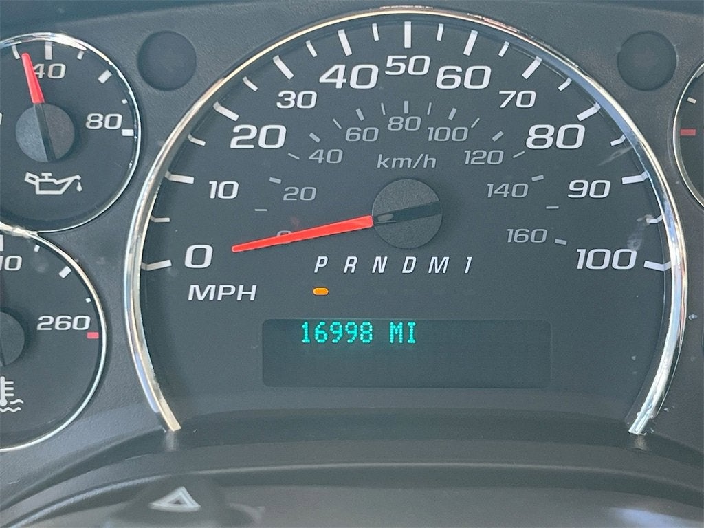 2017 Chevrolet Express Cutaway 3500 Work Van