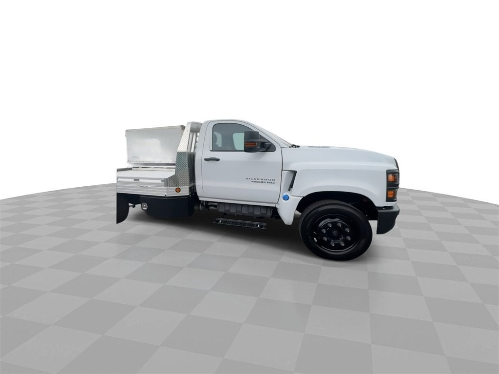 2024 Chevrolet Silverado 4500 HD Work Truck