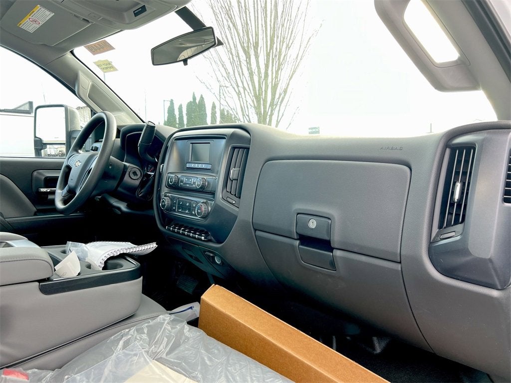 2024 Chevrolet Silverado 4500 HD Work Truck