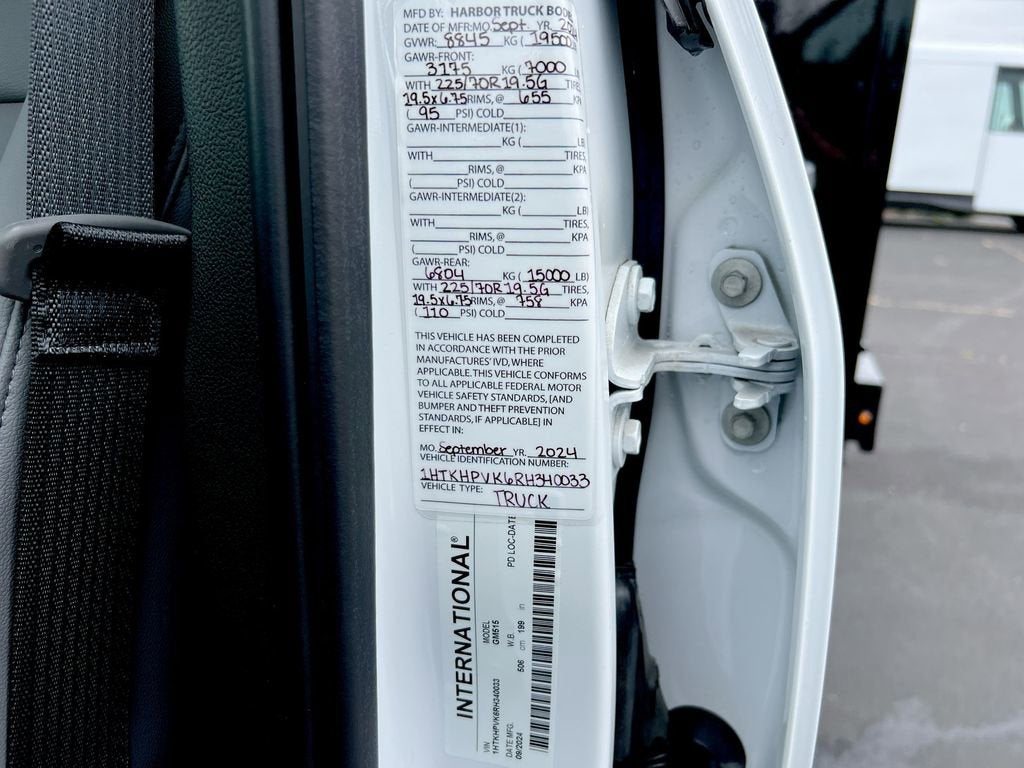 2024 Chevrolet Silverado 5500 HD Work Truck