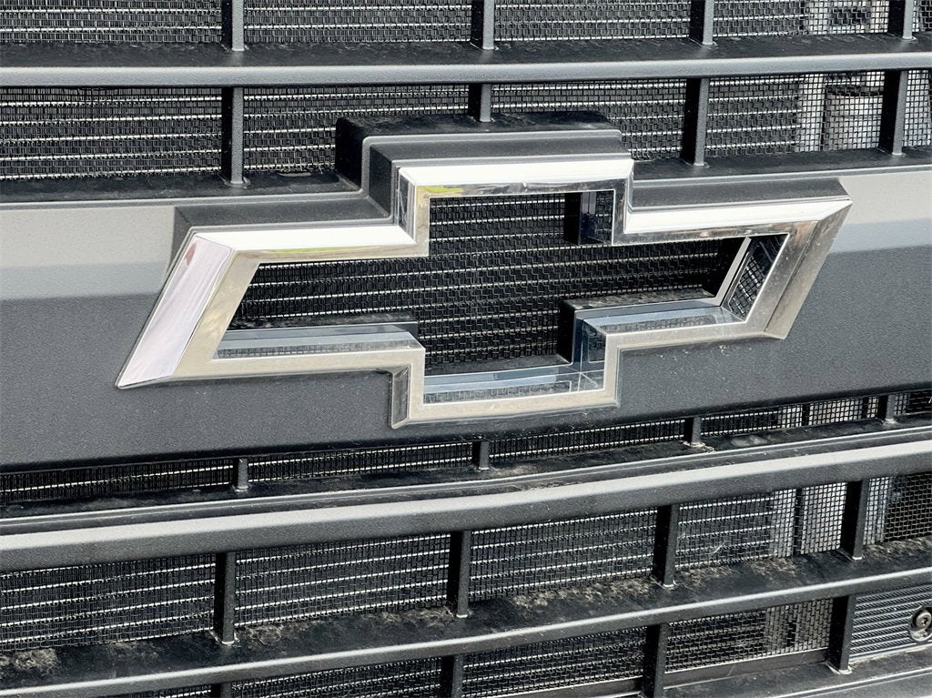 2023 Chevrolet Silverado 6500 HD Work Truck