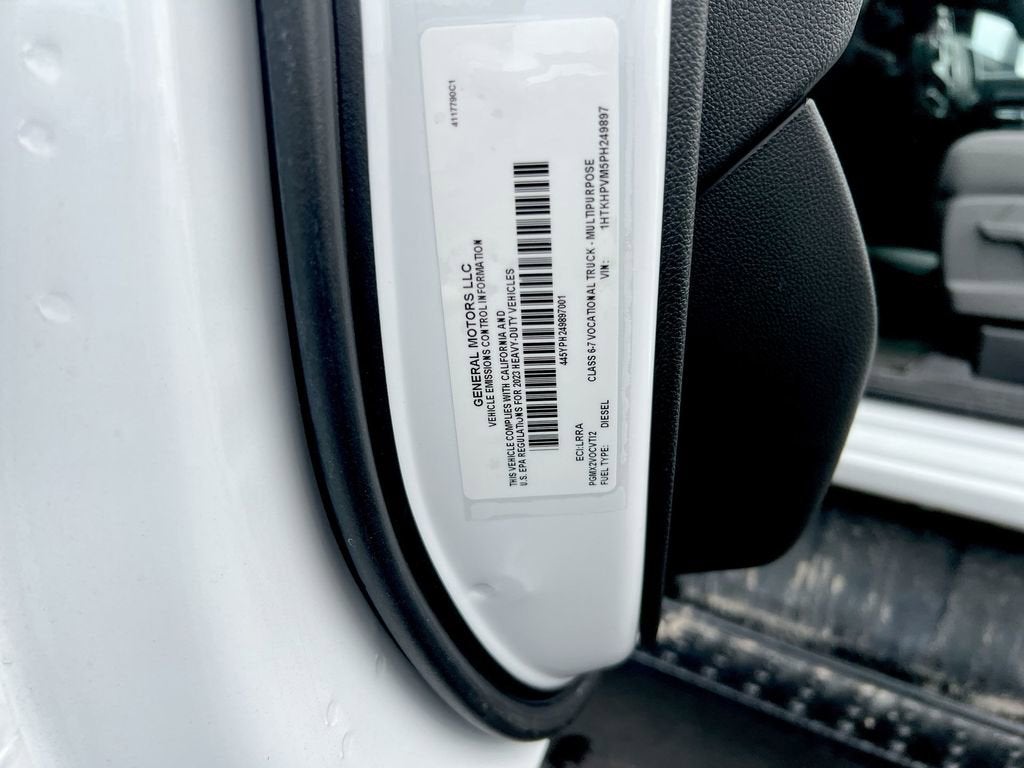 2023 Chevrolet Silverado 6500 HD Work Truck