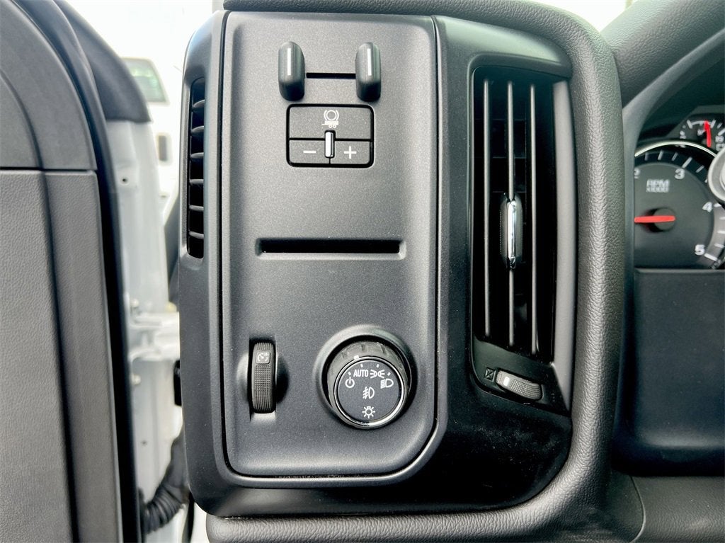 2023 Chevrolet Silverado 6500 HD Work Truck