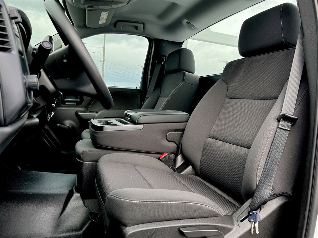 2023 Chevrolet Silverado 6500 HD Work Truck