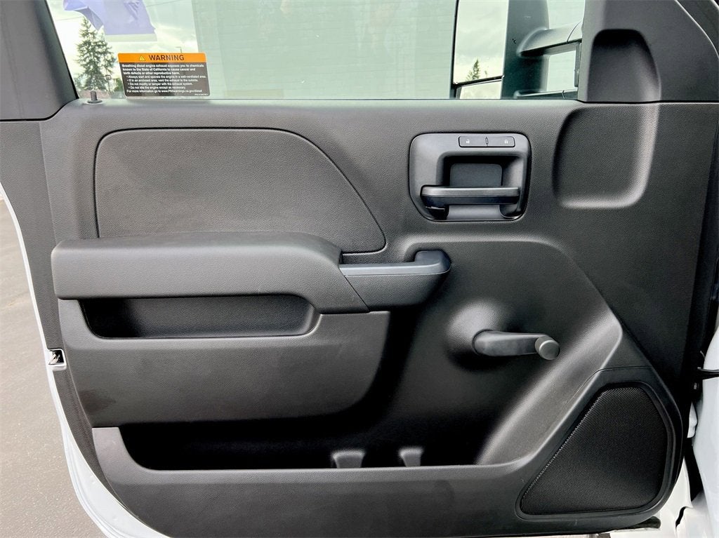 2023 Chevrolet Silverado 6500 HD Work Truck