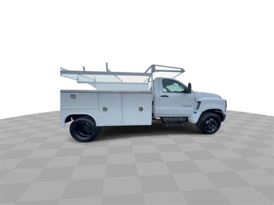 2023 Chevrolet Silverado 6500 HD Work Truck