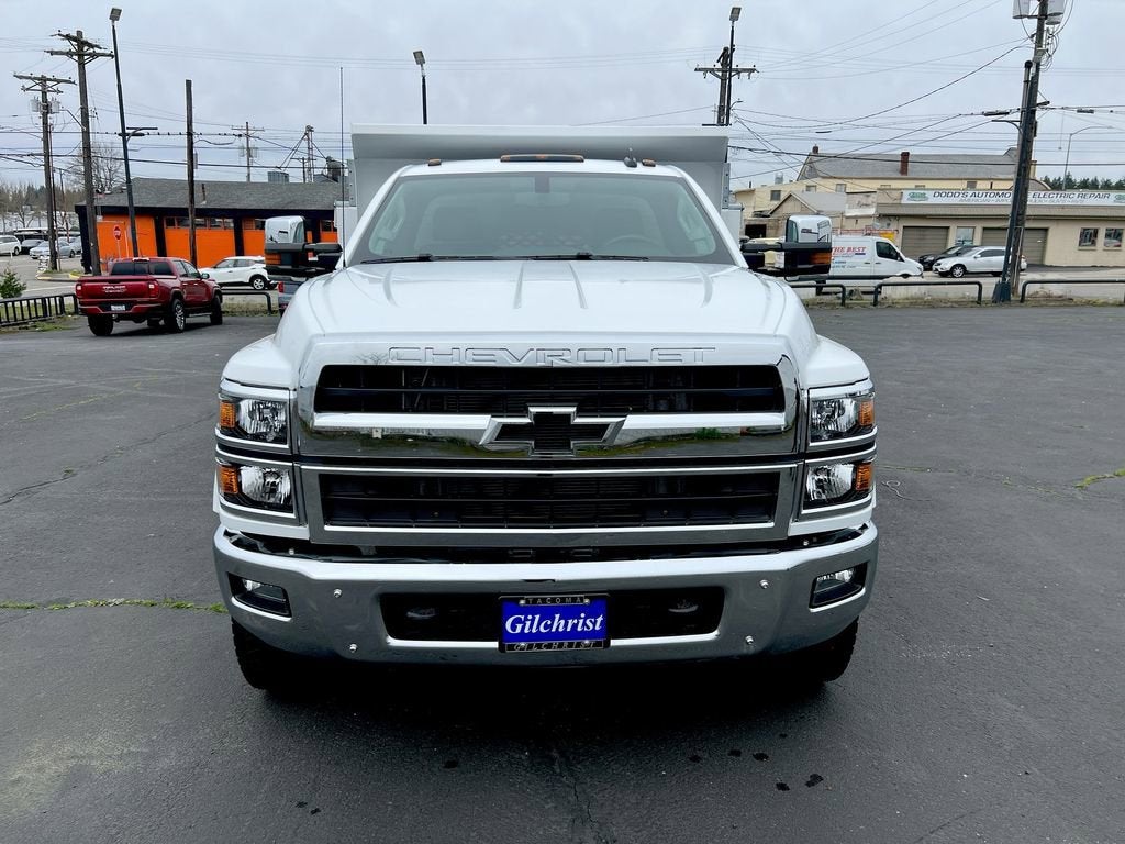 2022 Chevrolet Silverado 6500 HD Work Truck
